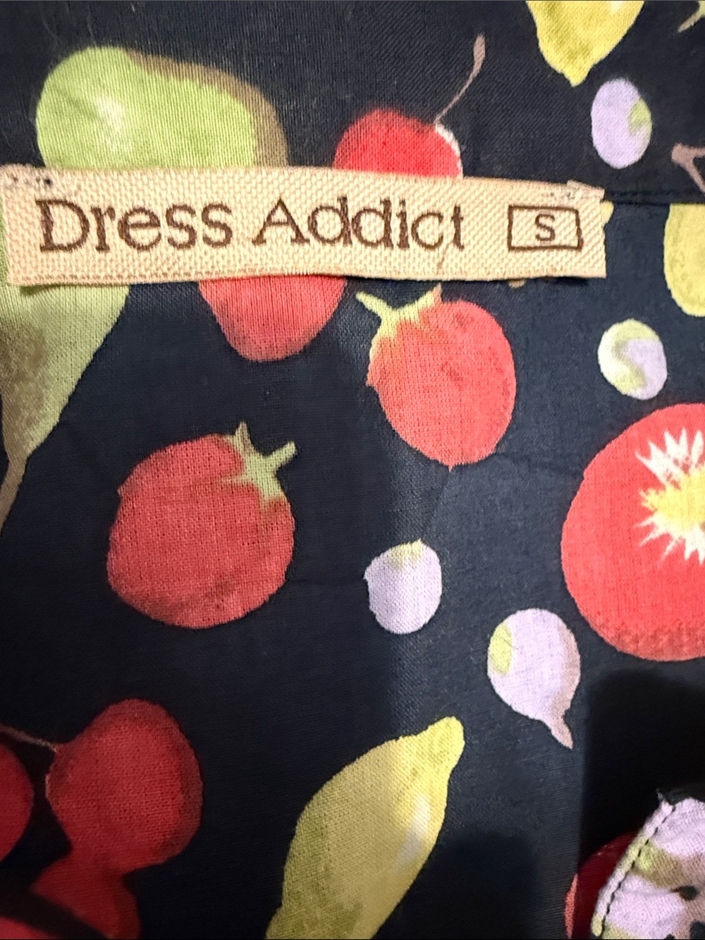 Dress Addict Fruit Print Tiered Button-Up Dress. Size S - Picture 4 of 6